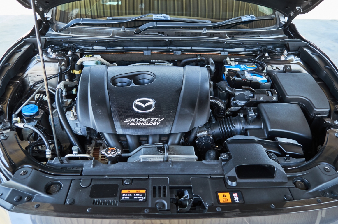 Mazda 3 2.0 SP Sedan 2018 LK0100